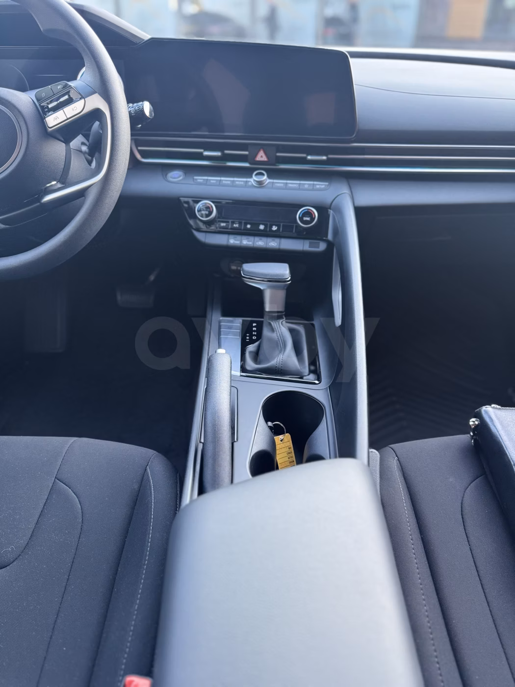Hyundai Elantra фото 23