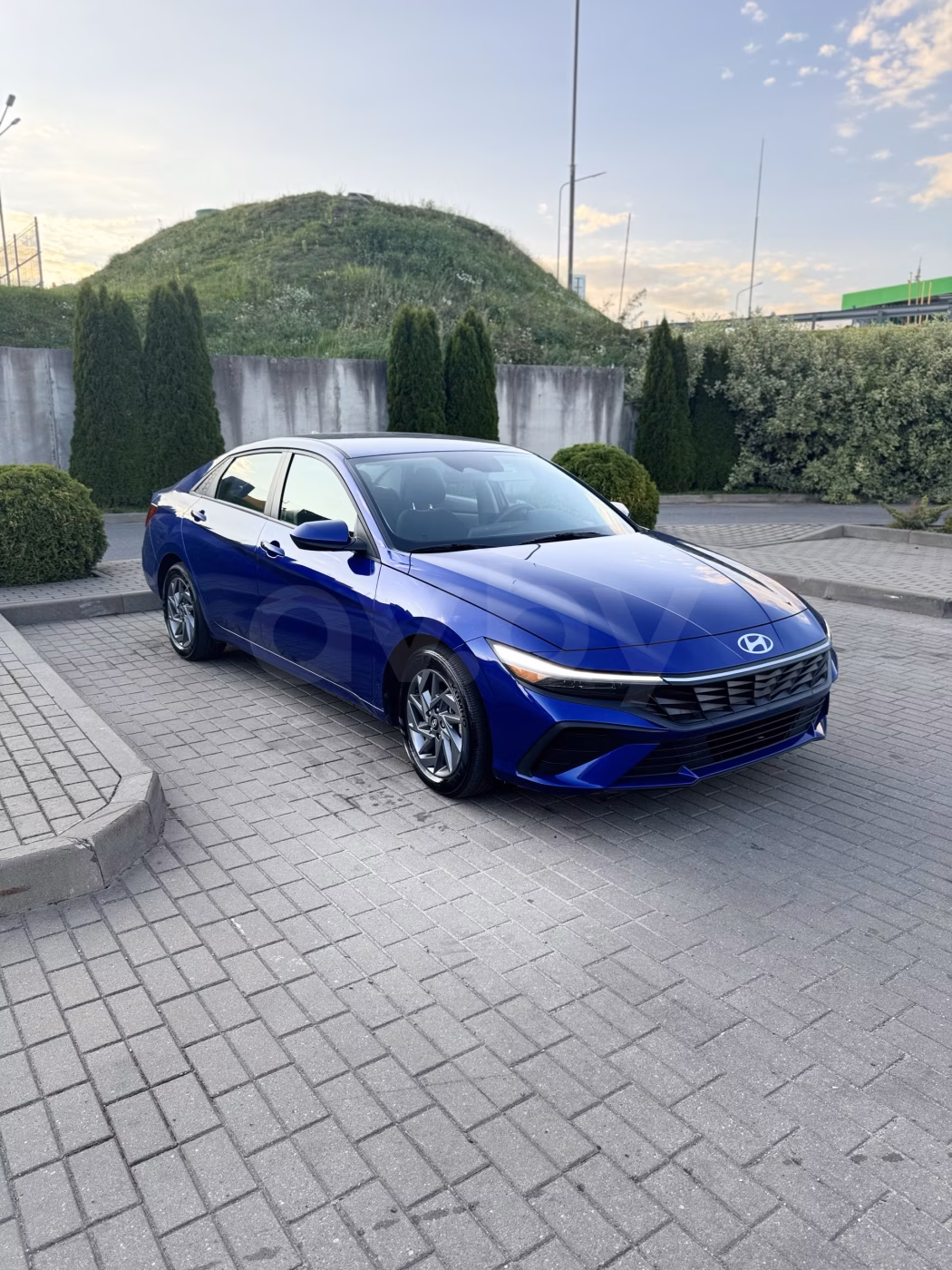 Hyundai Elantra фото 11