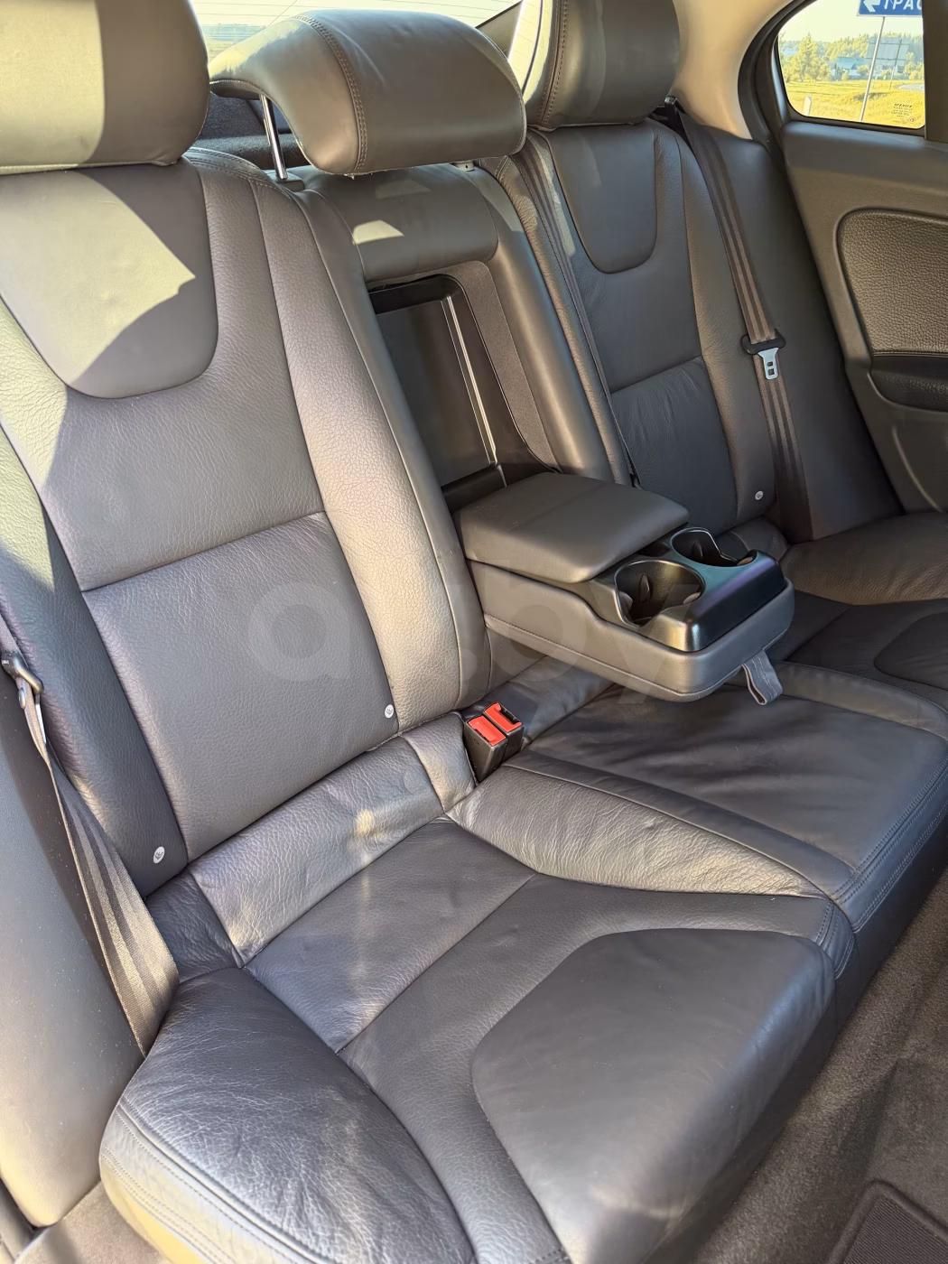 Volvo S60 фото 19
