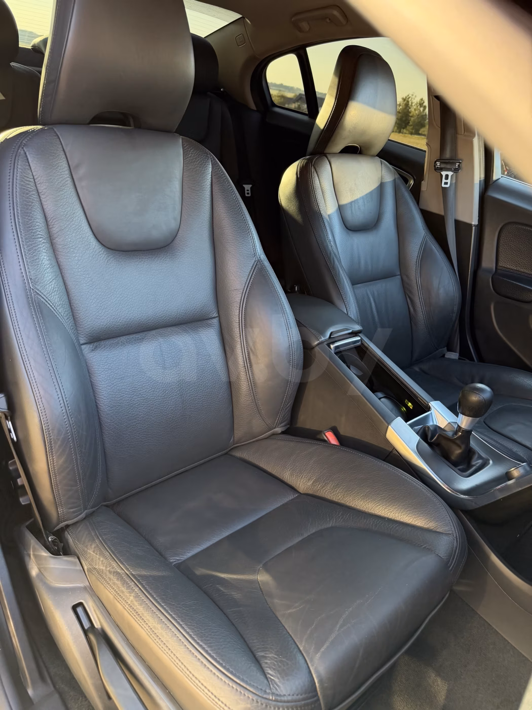 Volvo S60 фото 17