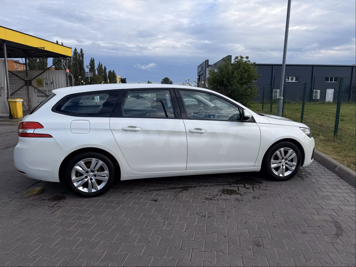 Peugeot 308 фото 4