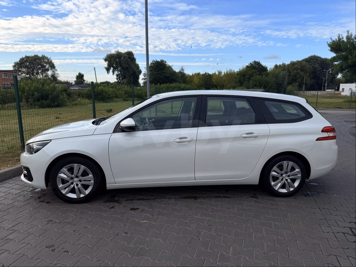 Peugeot 308 фото 5
