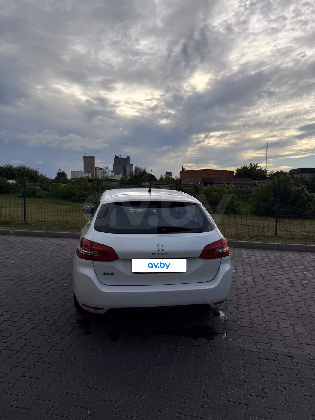 Peugeot 308 фото 7