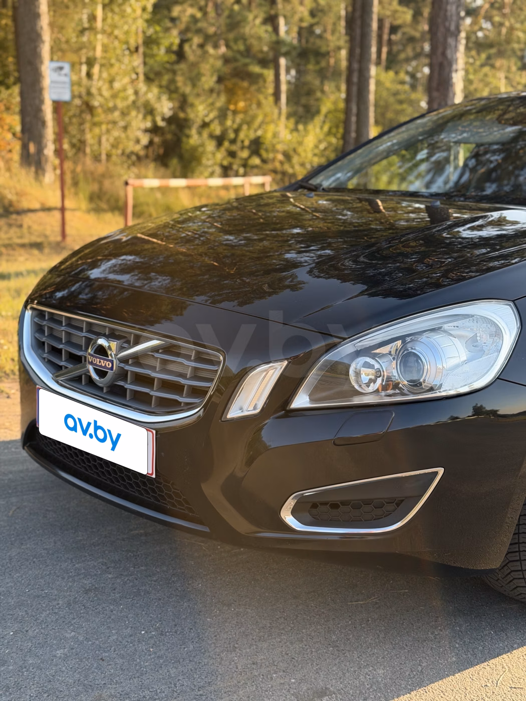 Volvo S60 фото 15