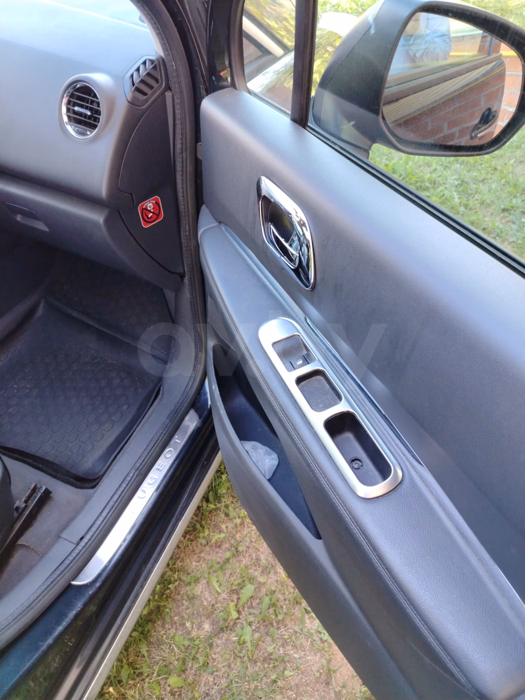 Peugeot 3008 фото 9