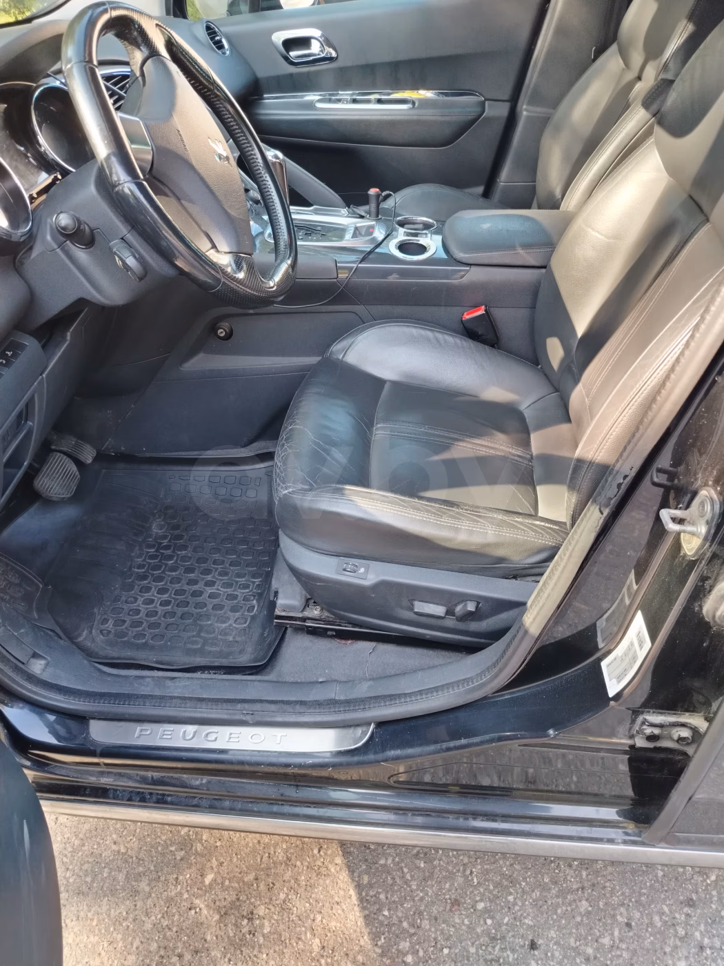 Peugeot 3008 фото 10