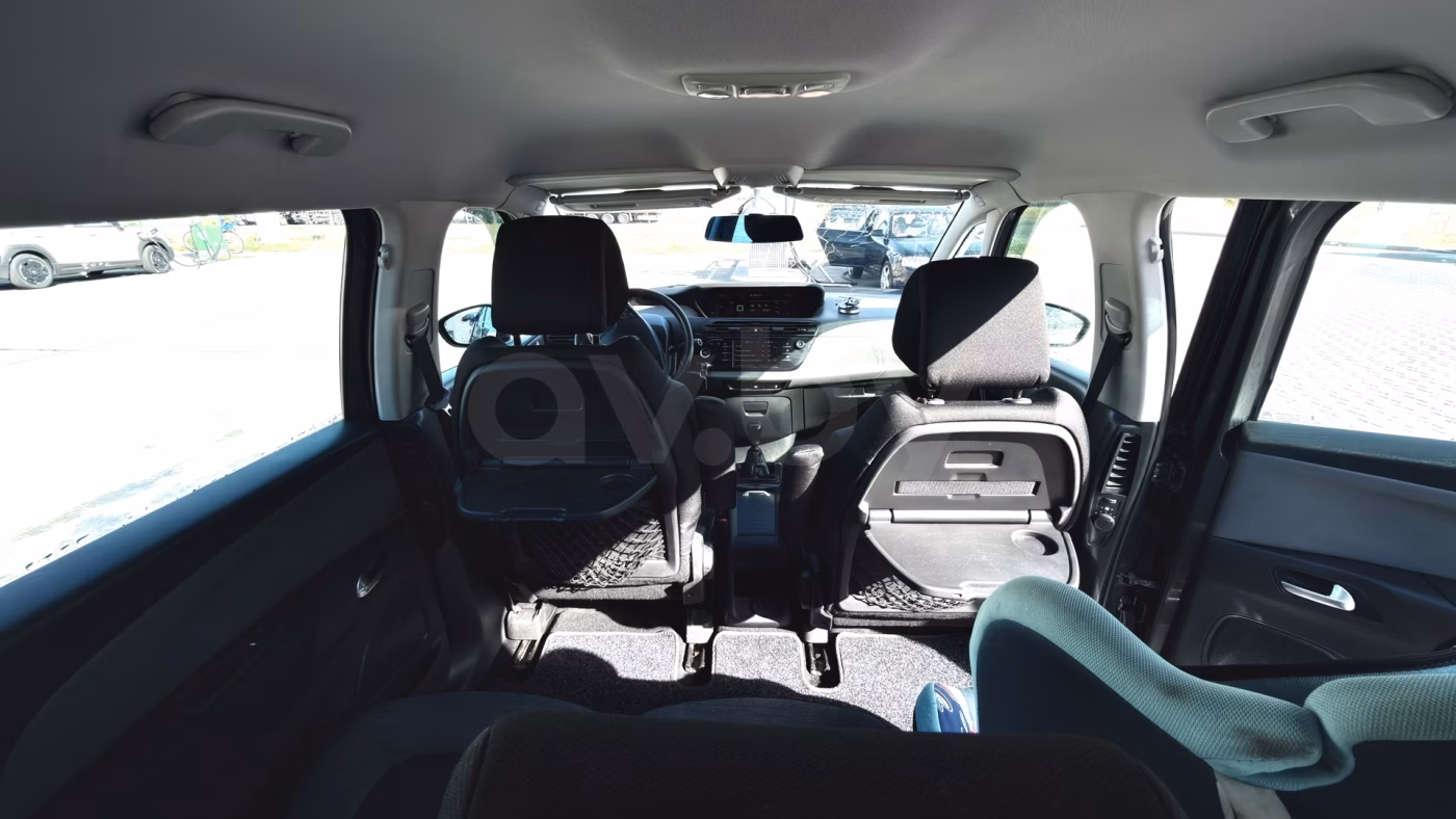 Citroen C4 Grand Spacetourer фото 10