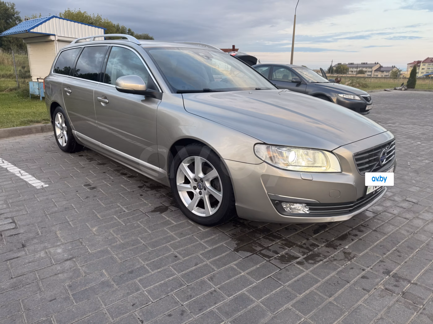 Volvo V70 фото 3