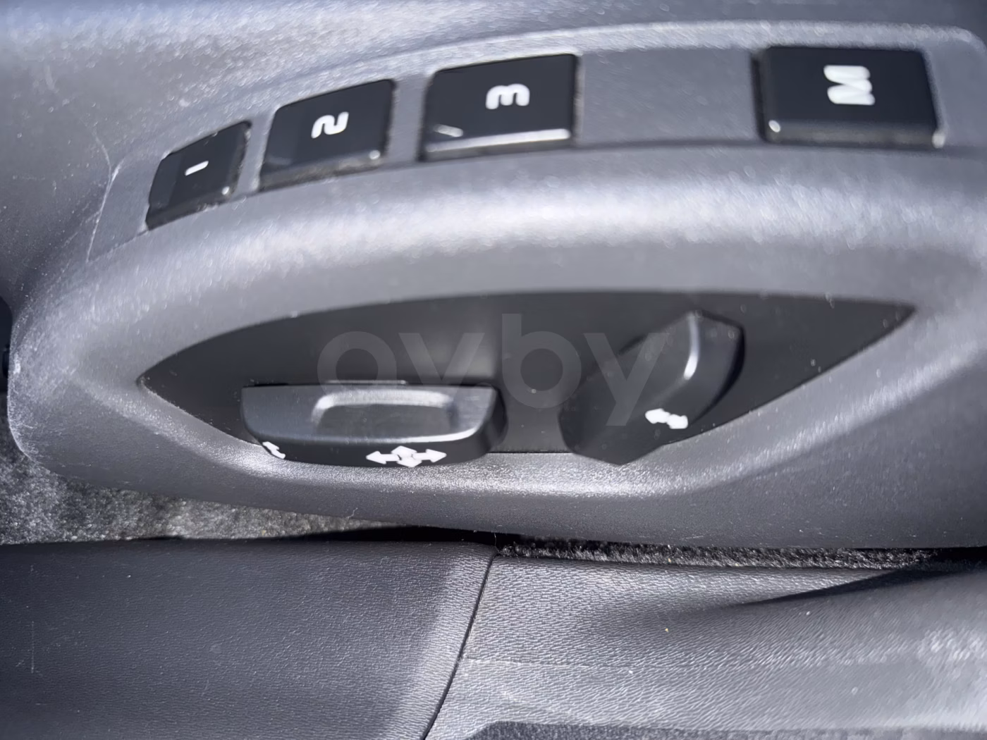 Volvo V70 фото 16