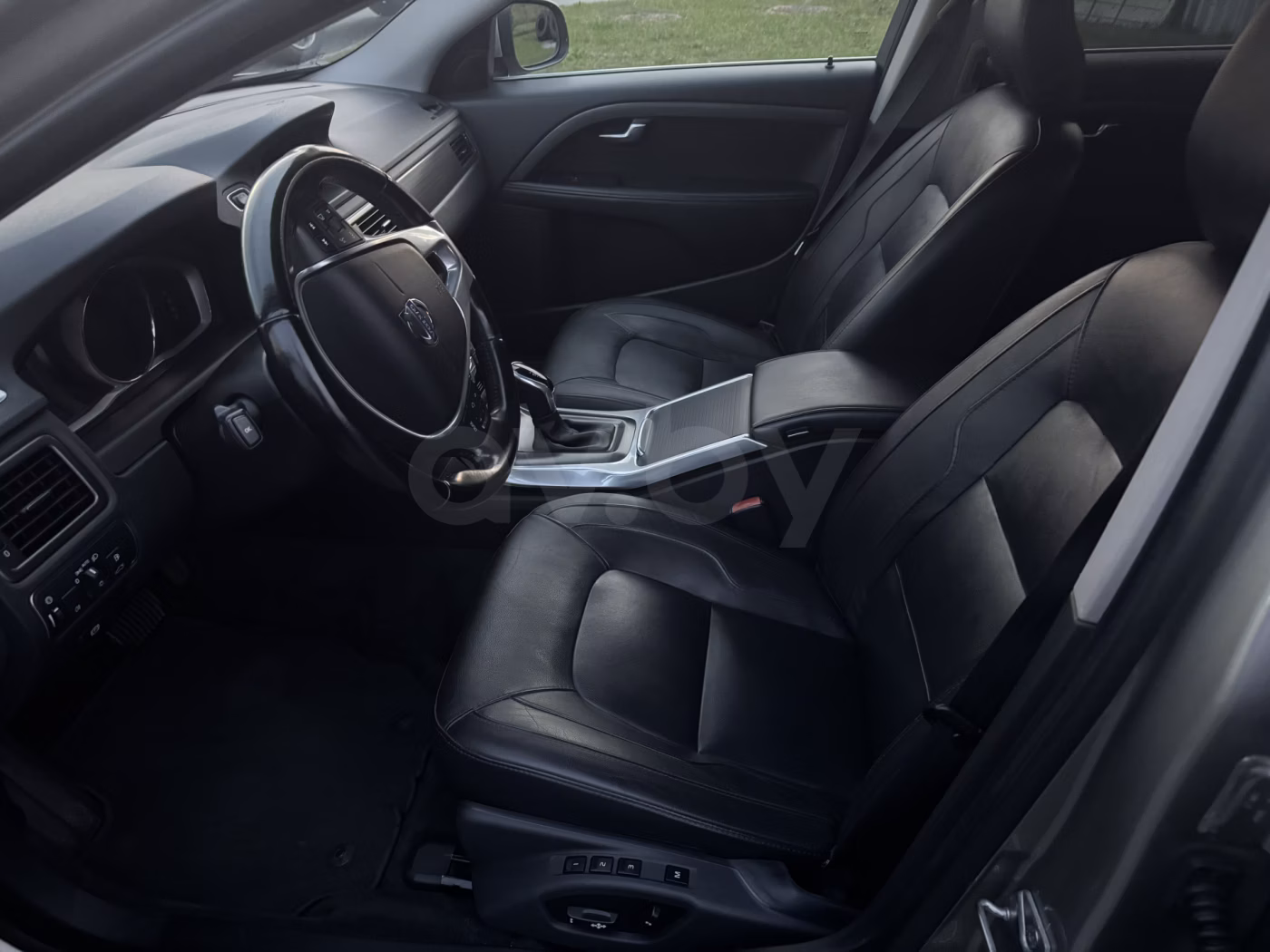 Volvo V70 фото 15