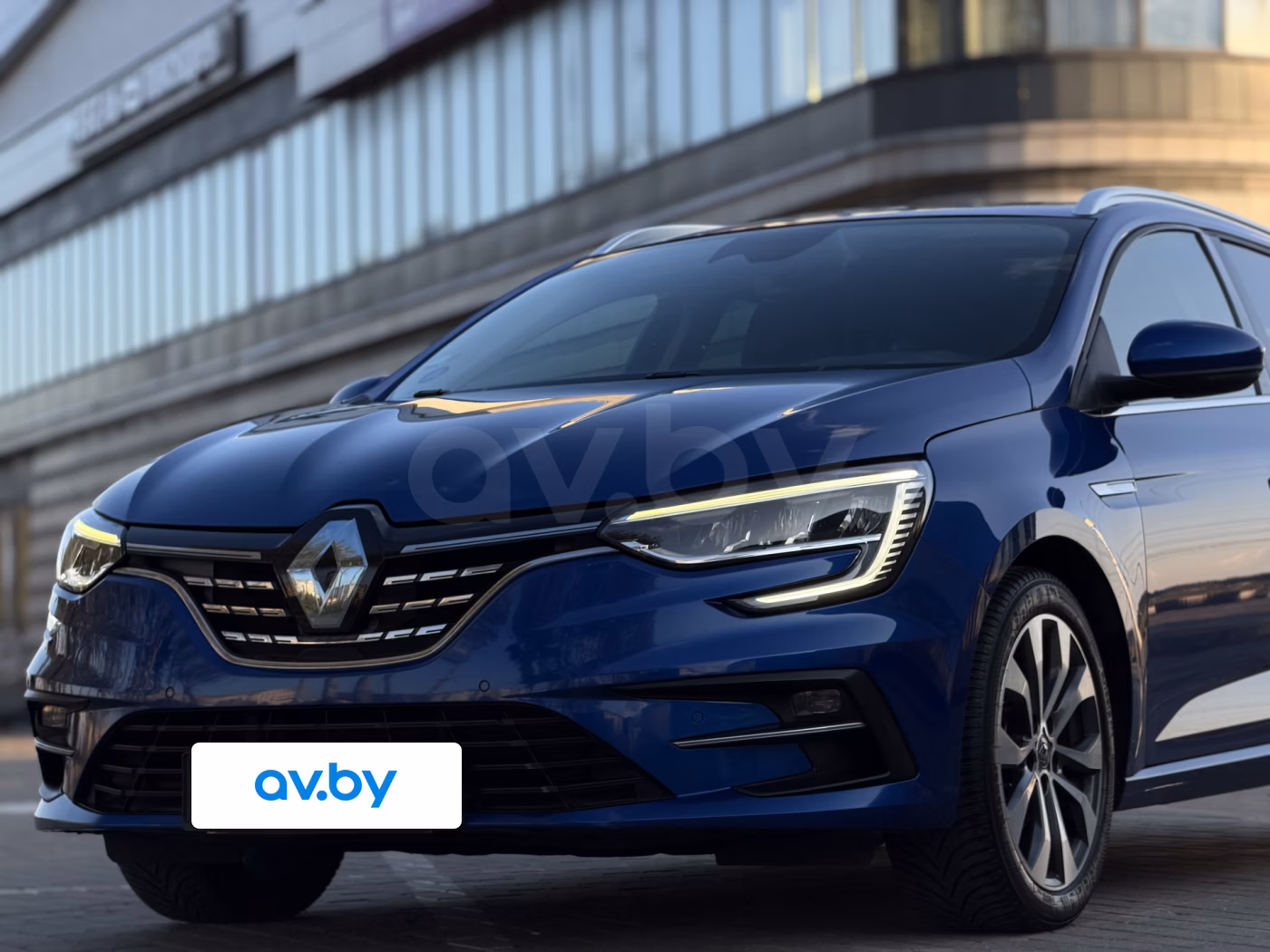 Renault Megane фото 17
