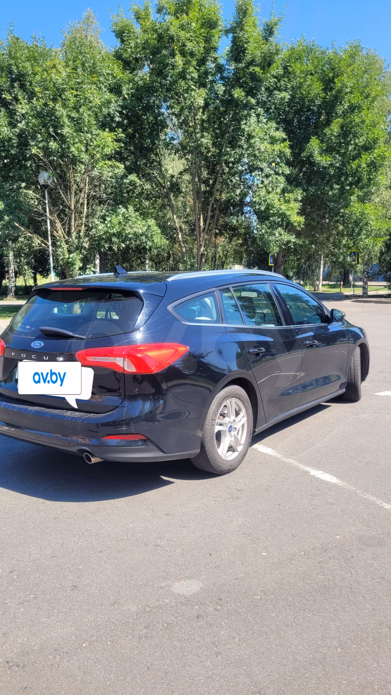 Ford Focus фото 7