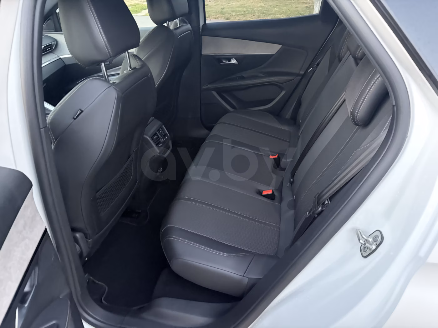 Peugeot 3008 фото 11