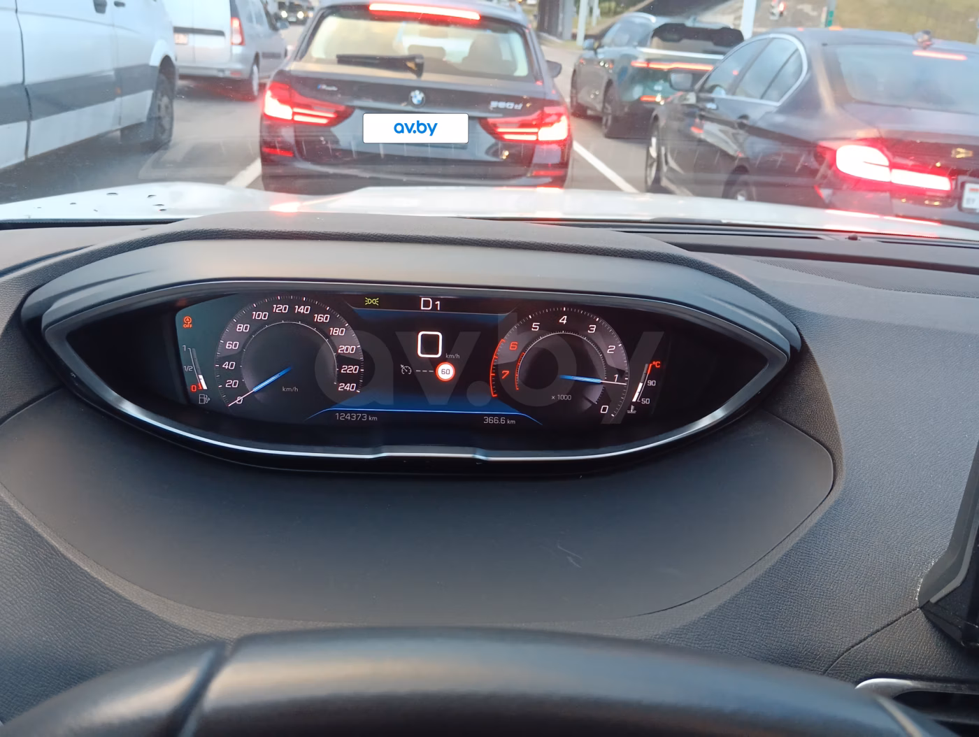 Peugeot 3008 фото 9