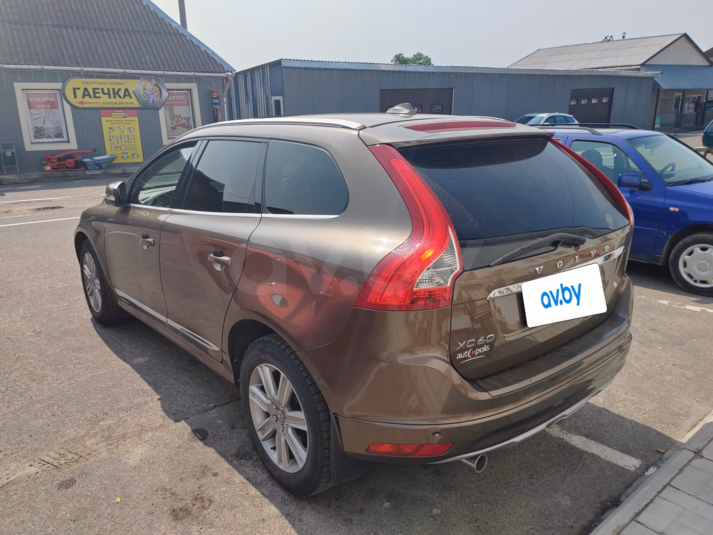Volvo XC60 фото 5