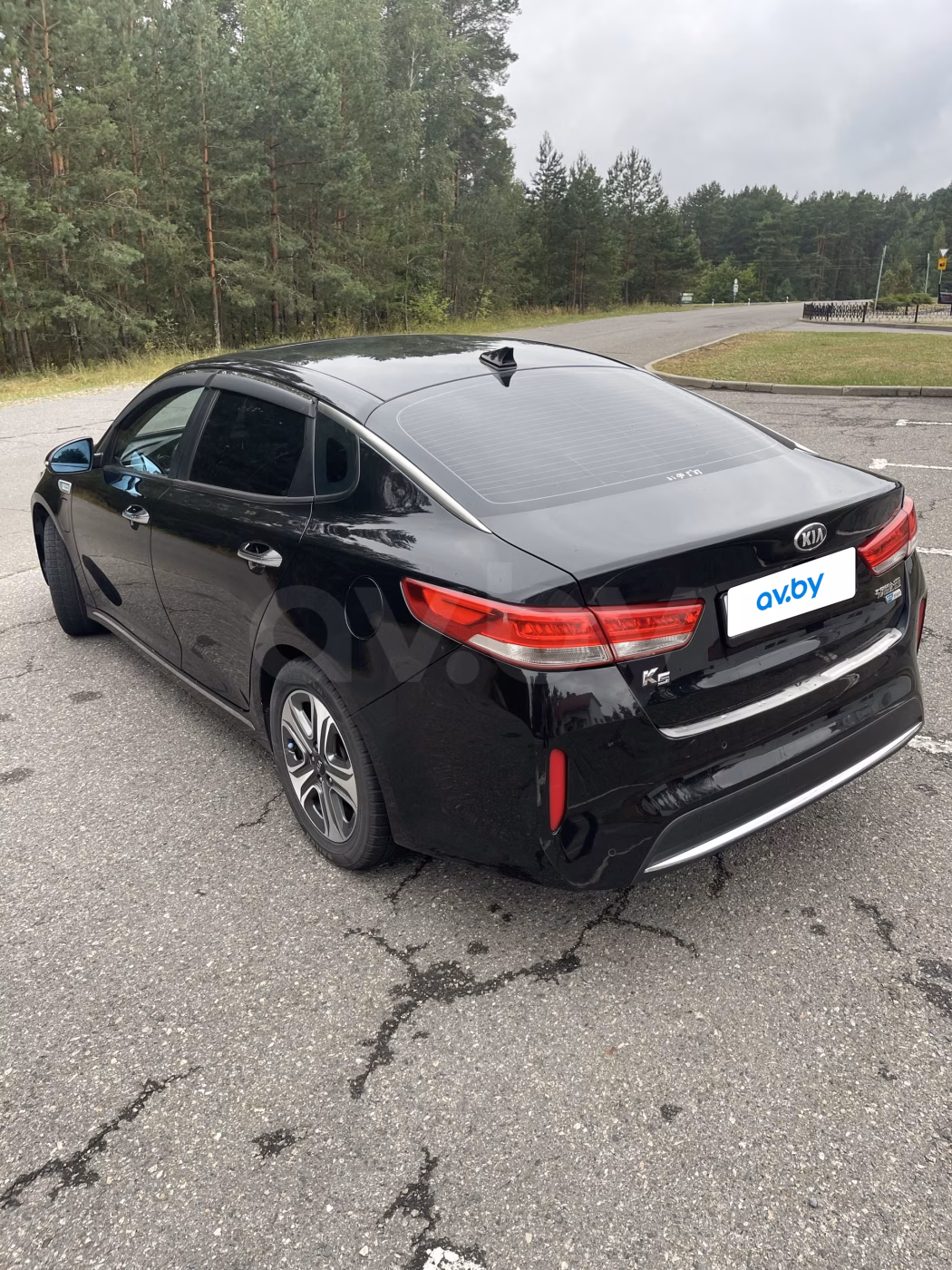 Kia K5 фото 9