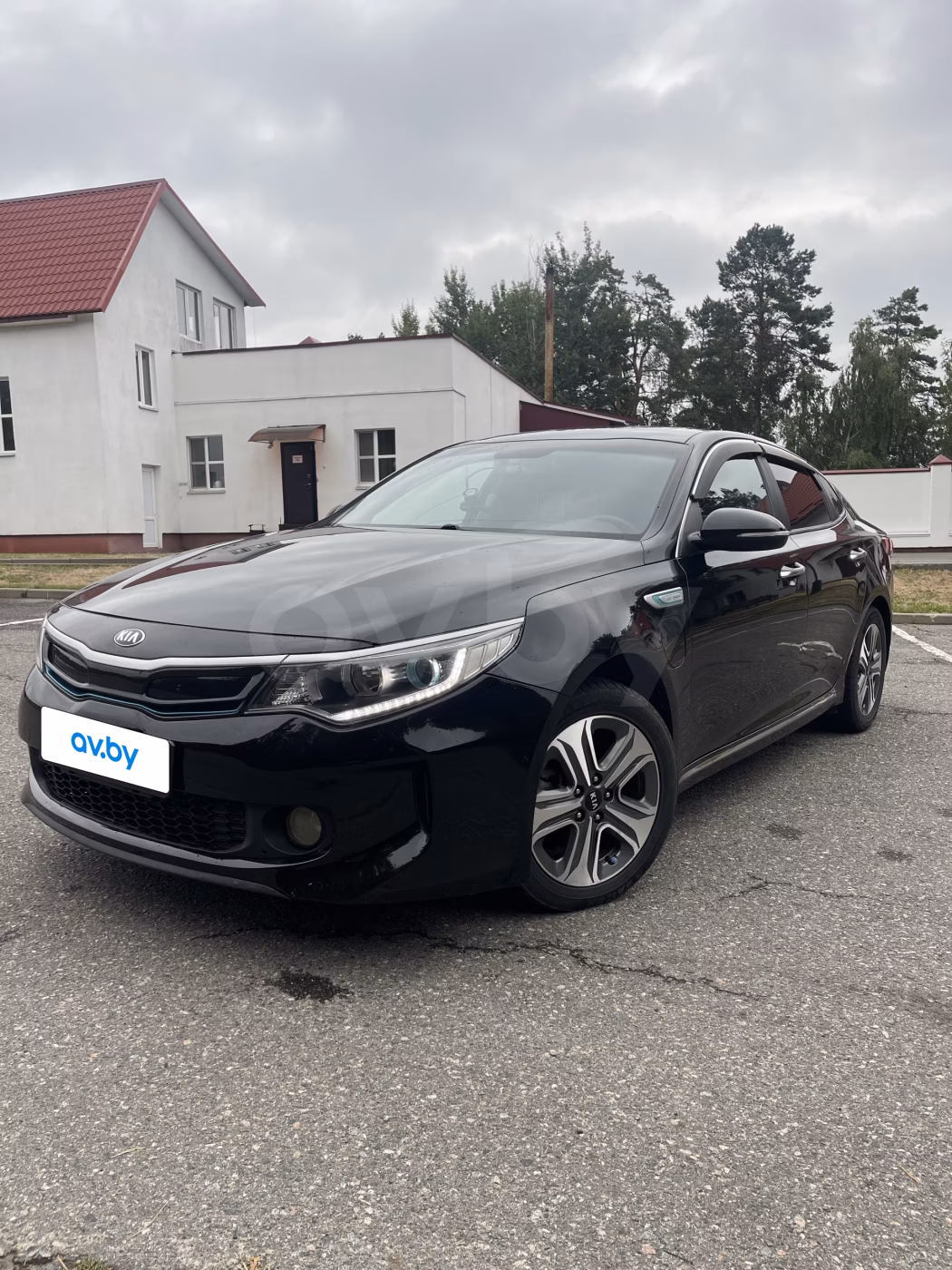 Kia K5 фото 7