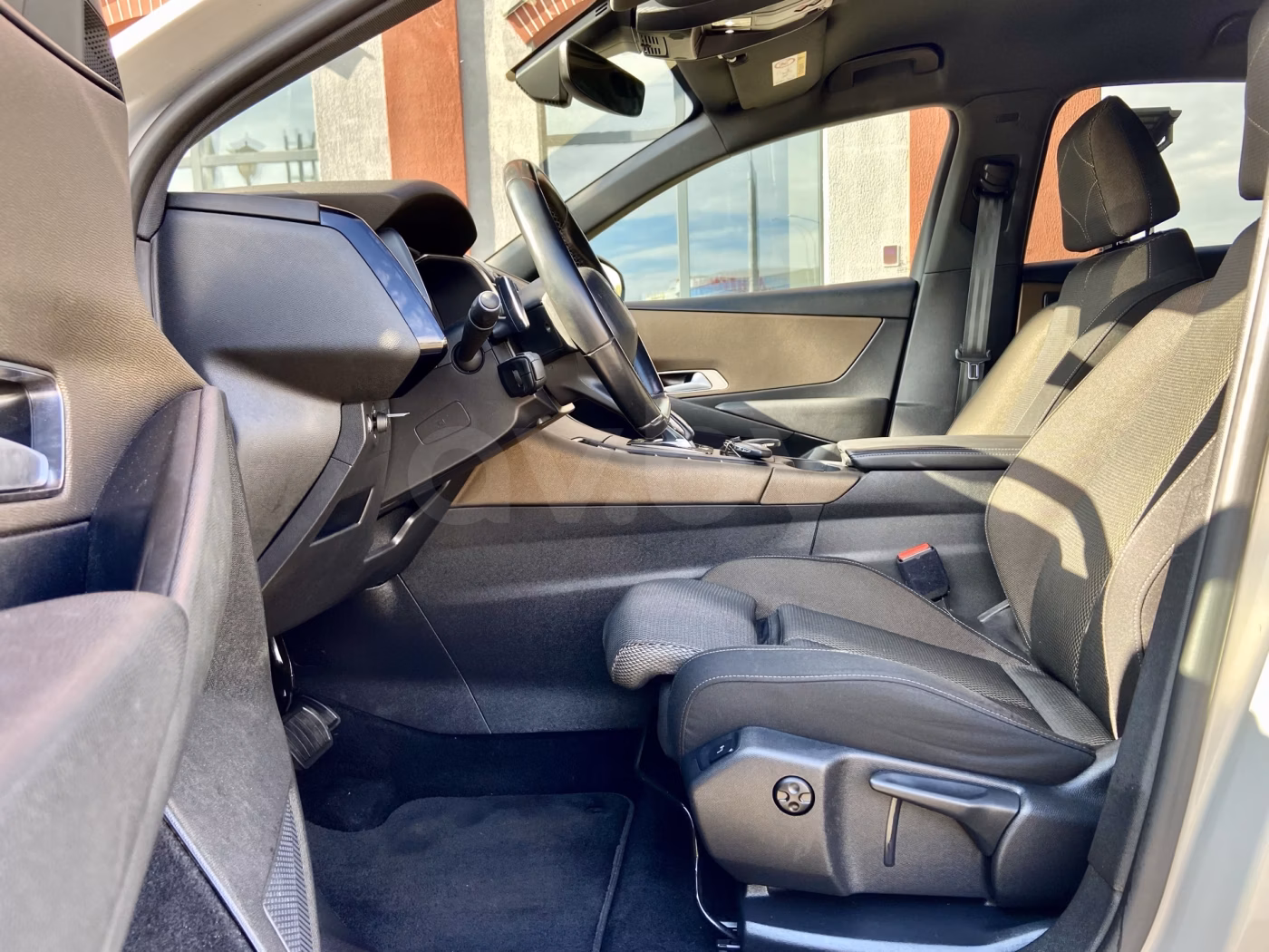 DS 7 Crossback фото 9