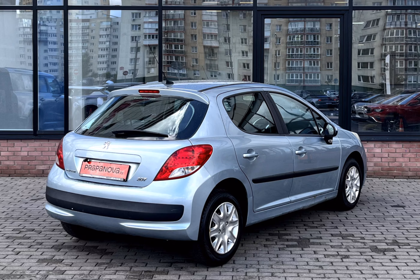 Peugeot 207 фото 8
