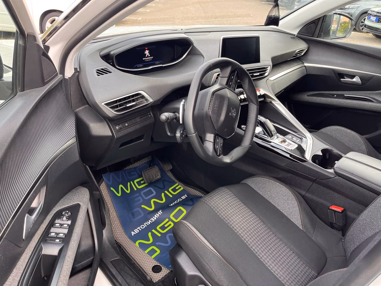 Peugeot 3008 фото 9