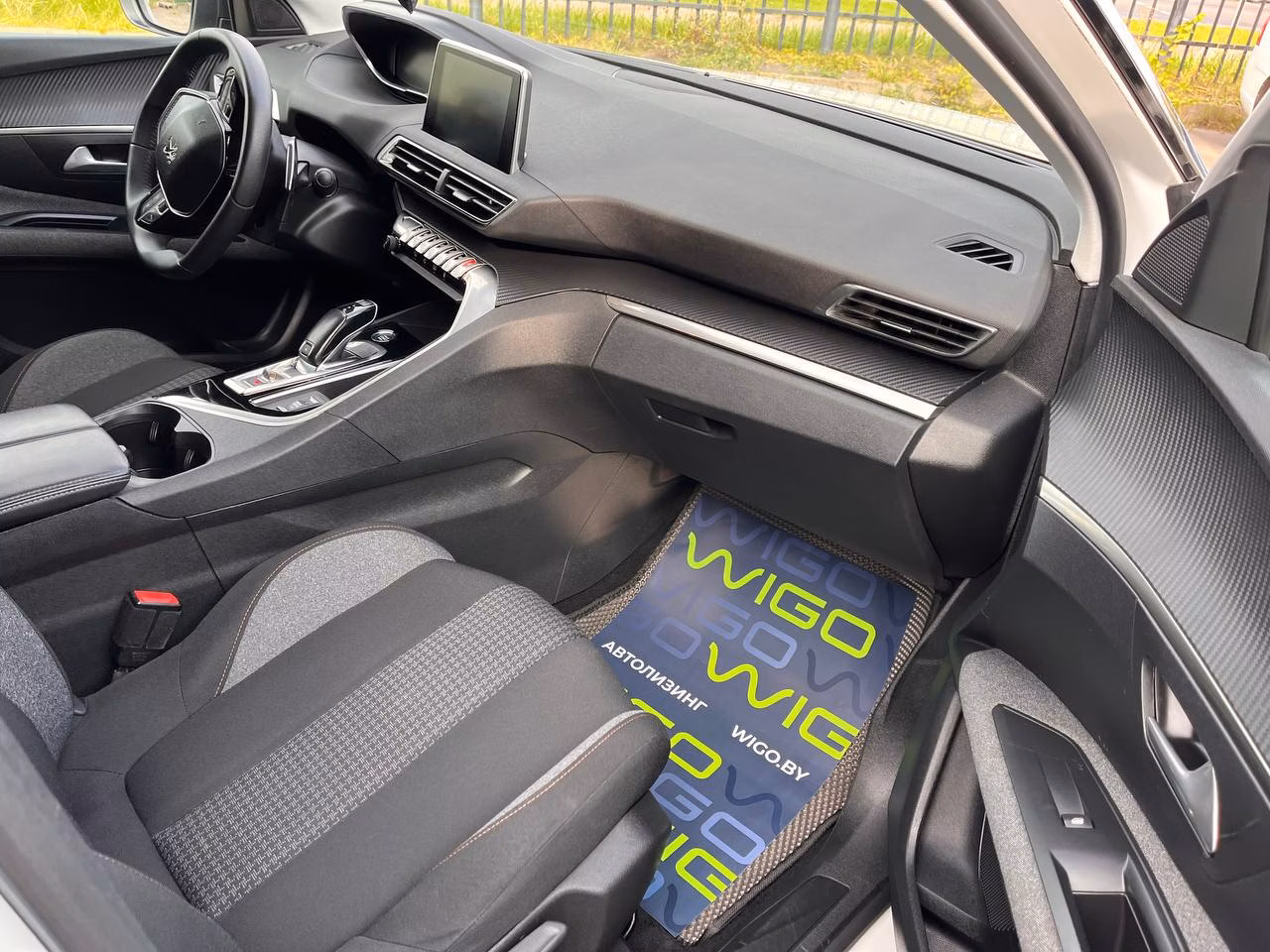 Peugeot 3008 фото 12