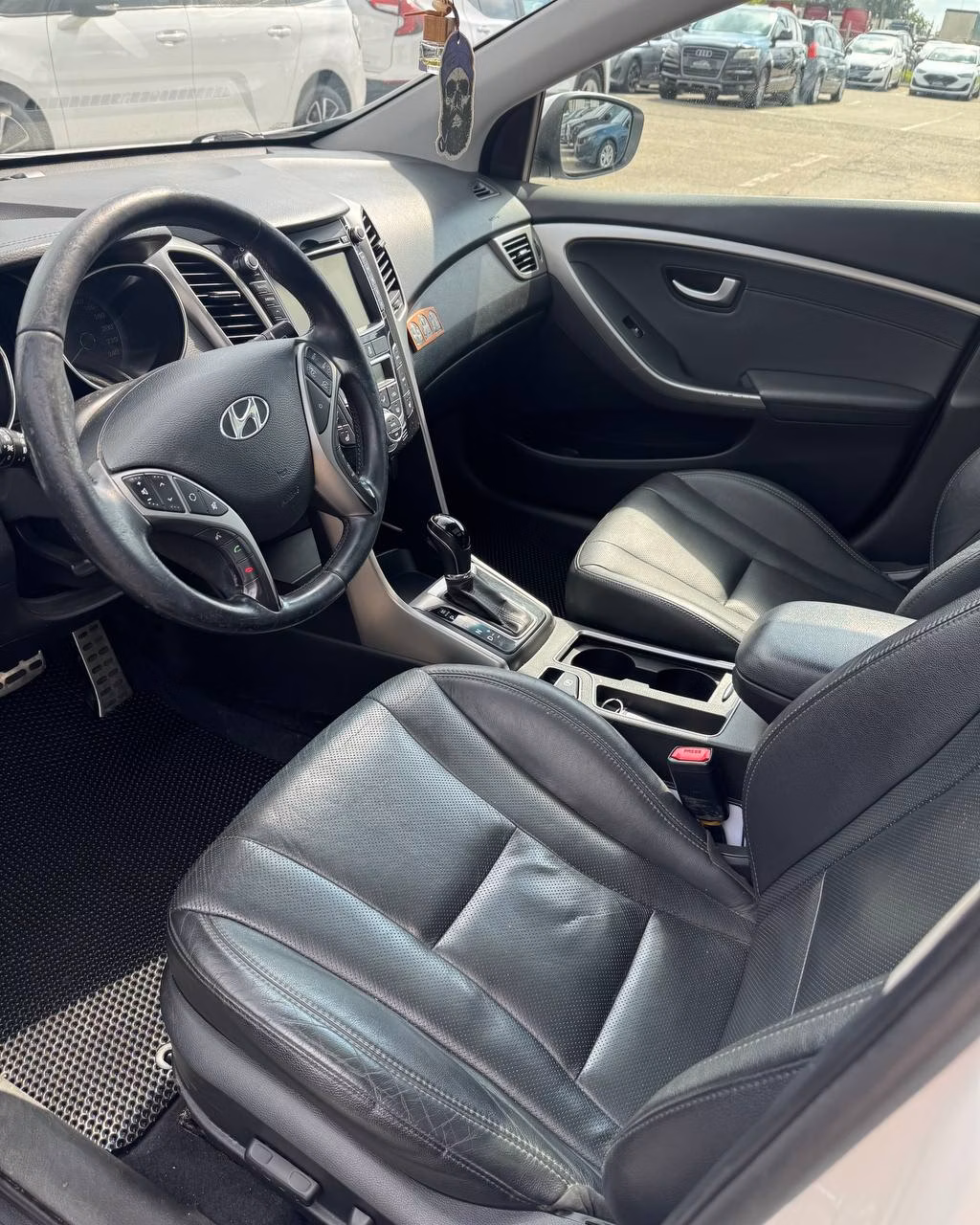 Hyundai i30 фото 10
