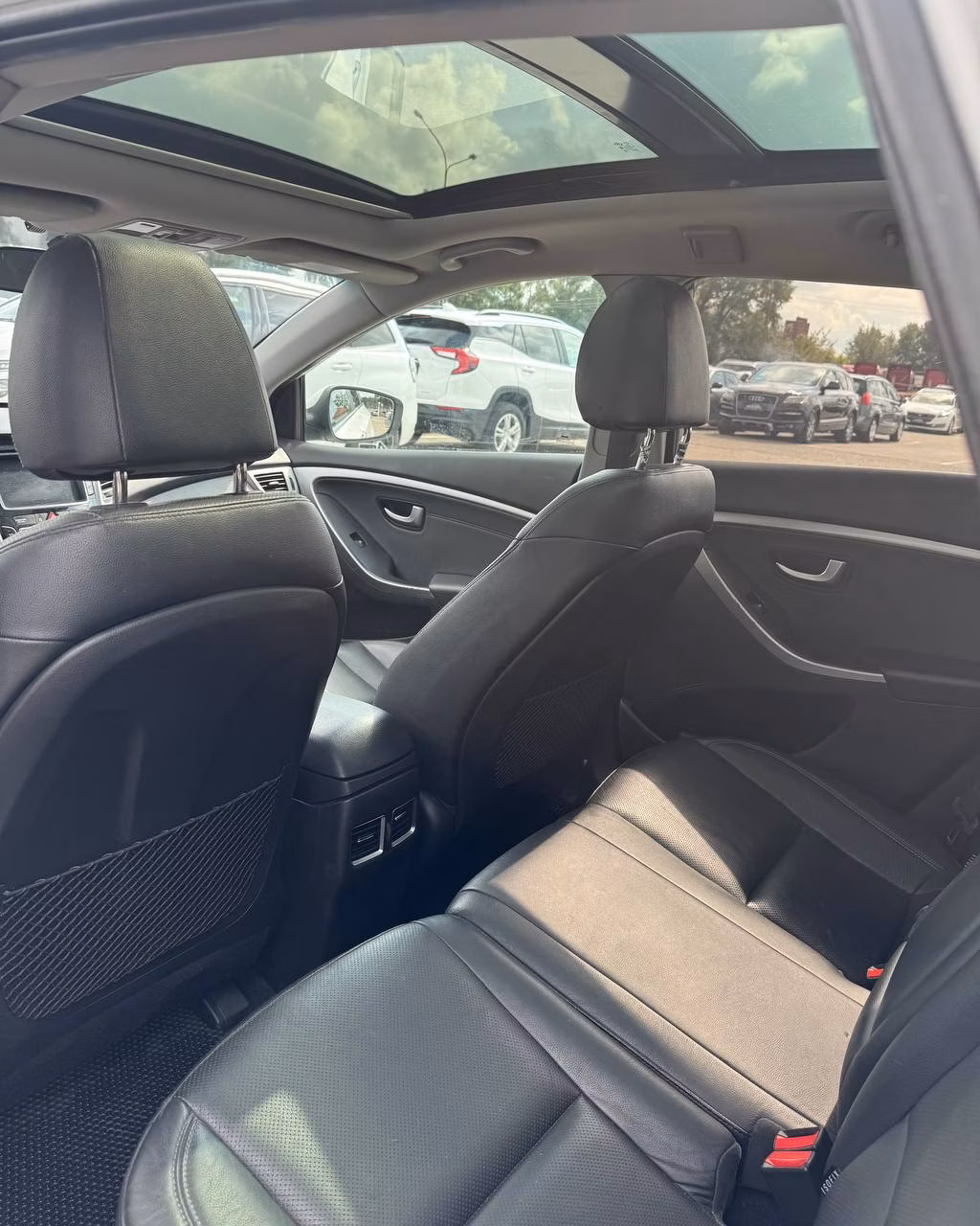 Hyundai i30 фото 11