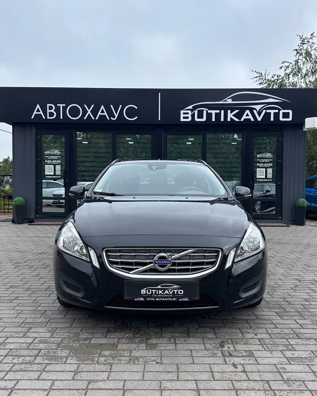 Volvo V60 фото 2