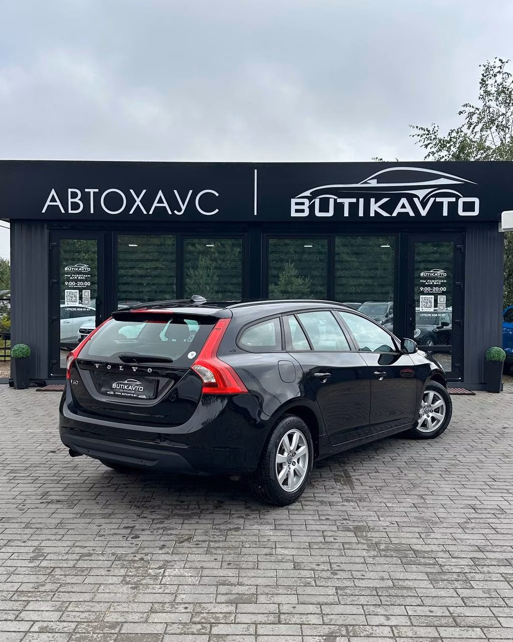 Volvo V60 фото 7