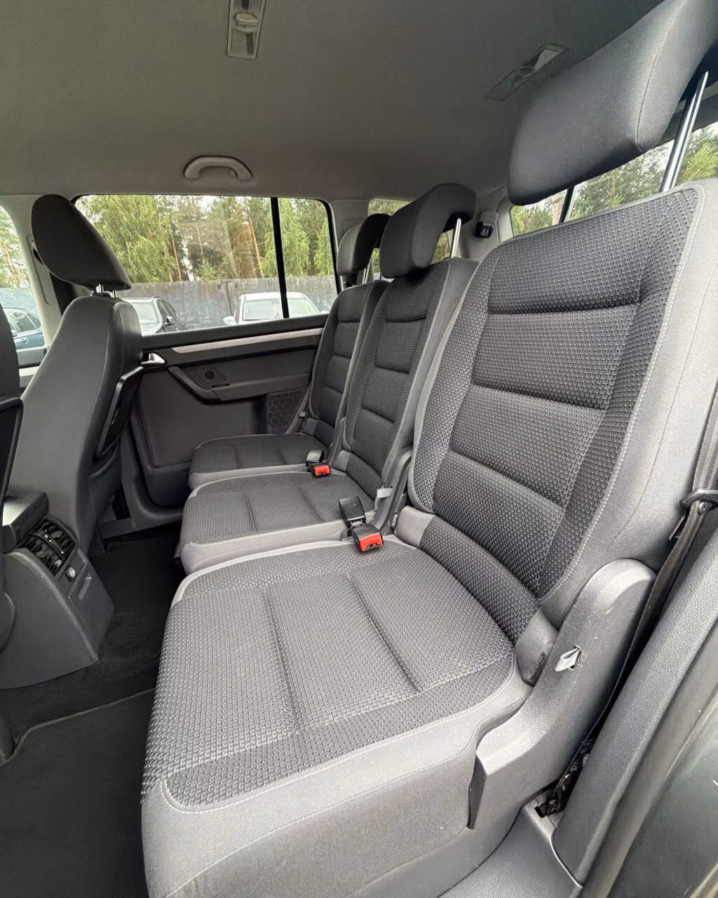 Volkswagen Touran фото 10