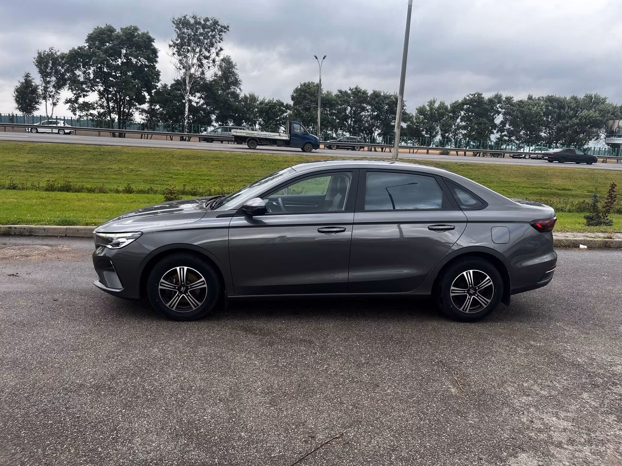 Geely Emgrand фото 6