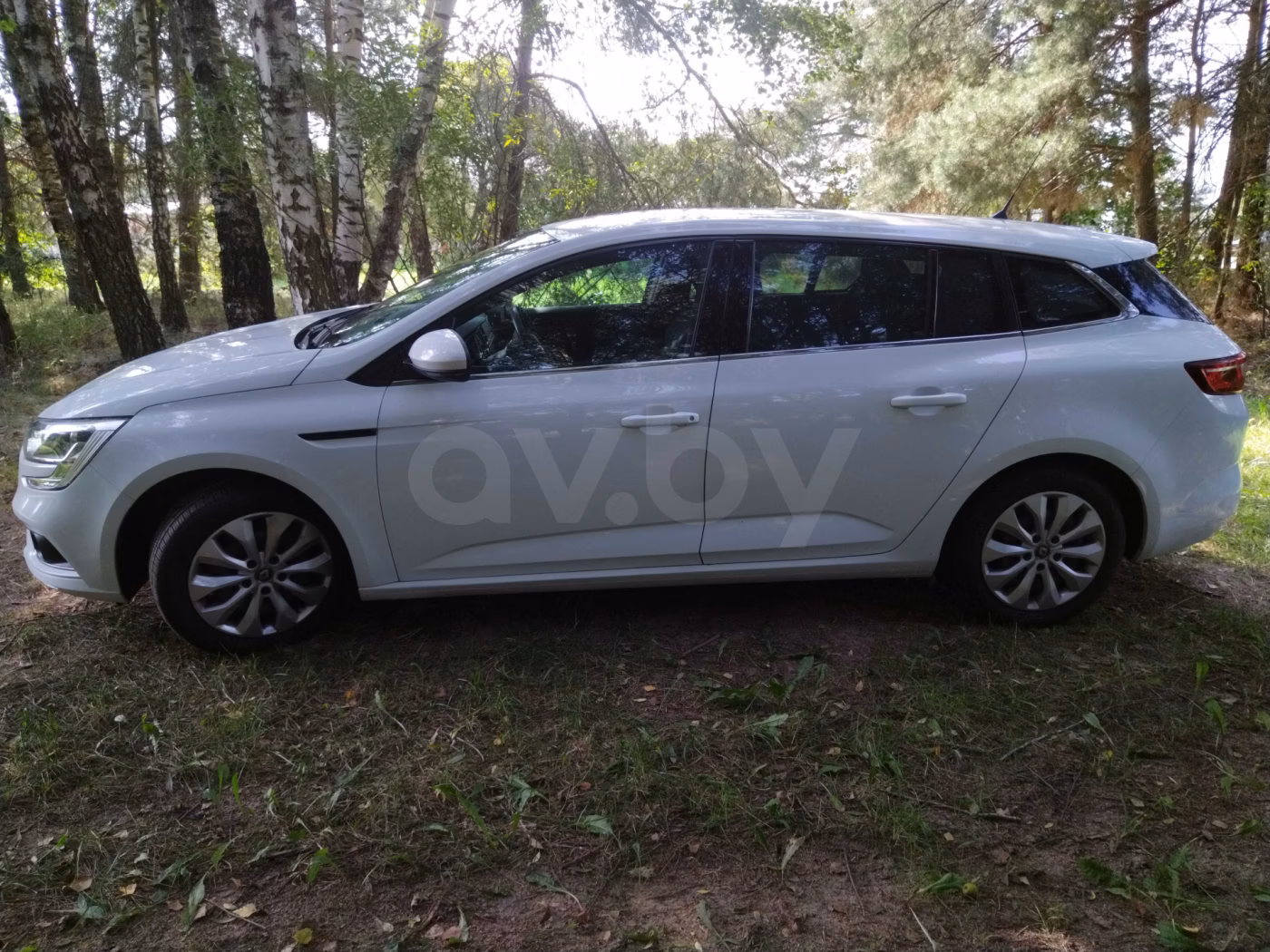 Renault Megane фото 17