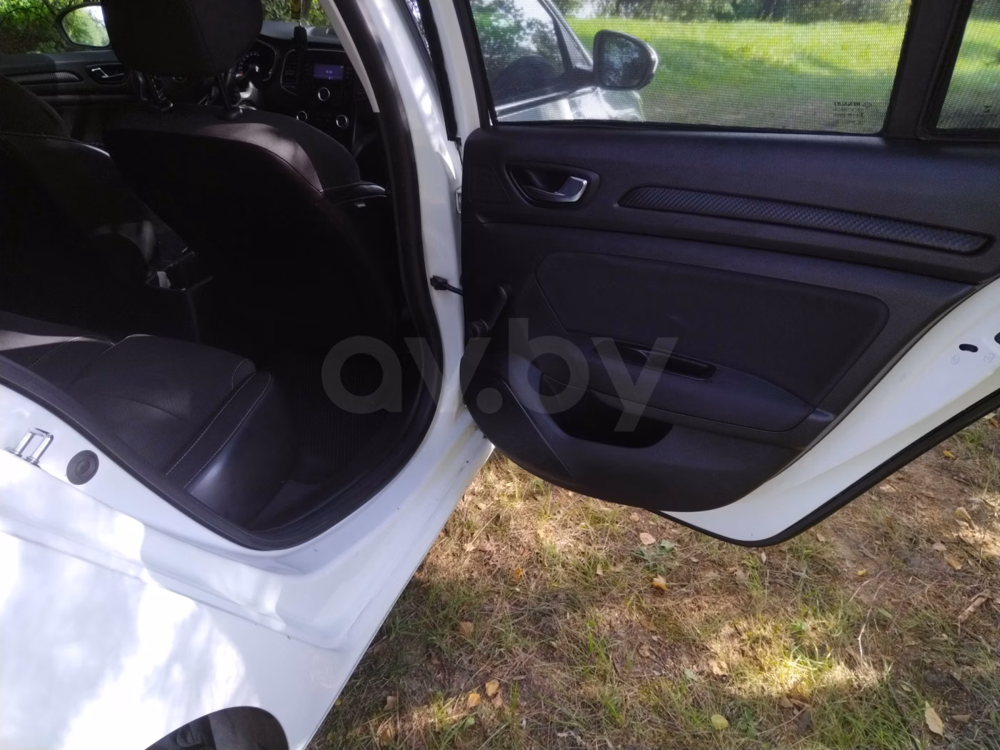 Renault Megane фото 14