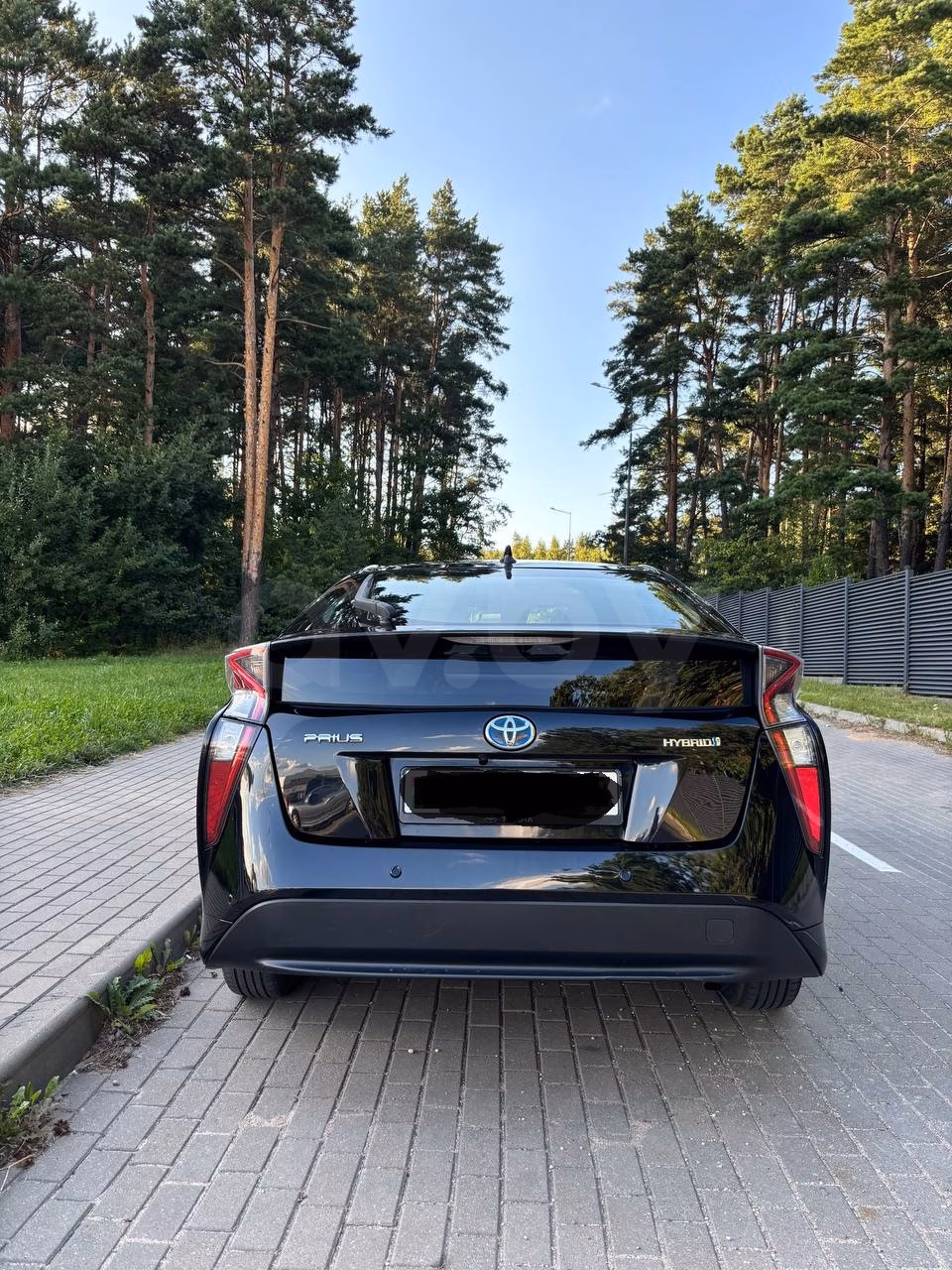 Toyota Prius фото 6