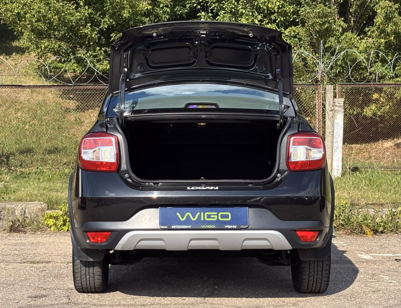 Renault Logan Stepway фото 8