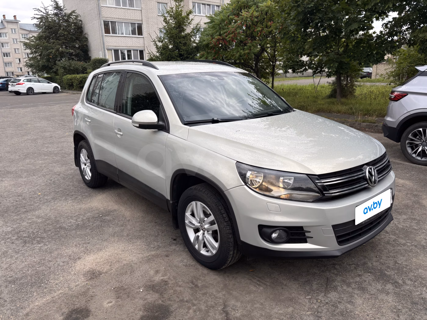 Volkswagen Tiguan фото 2