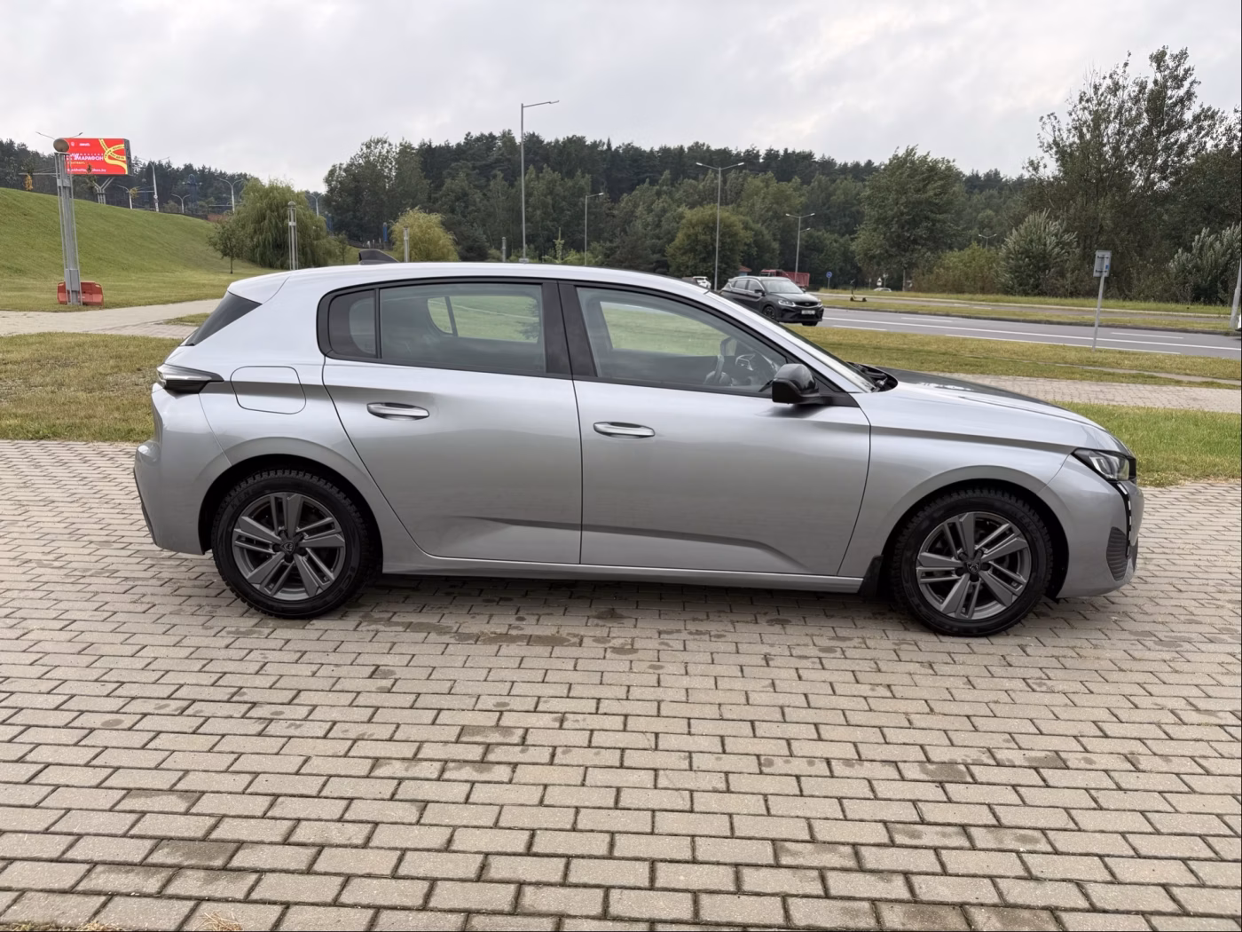 Peugeot 308 фото 10
