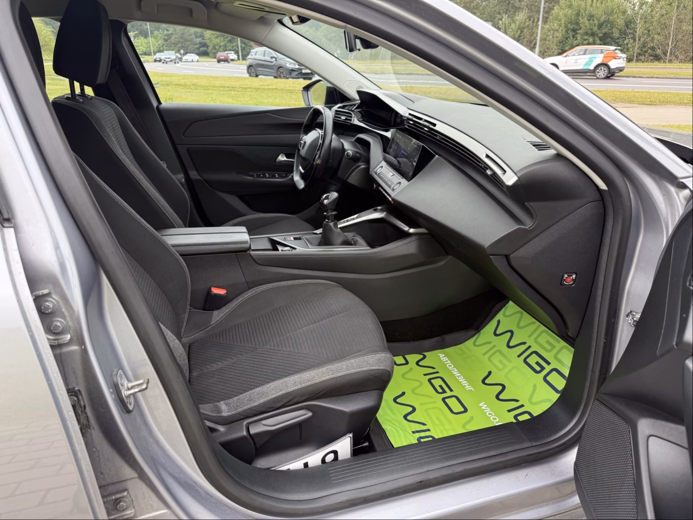 Peugeot 308 фото 12