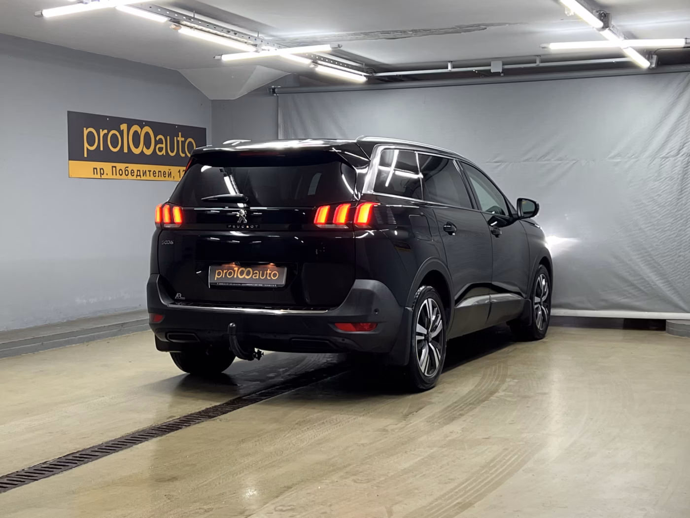 Peugeot 5008 фото 4
