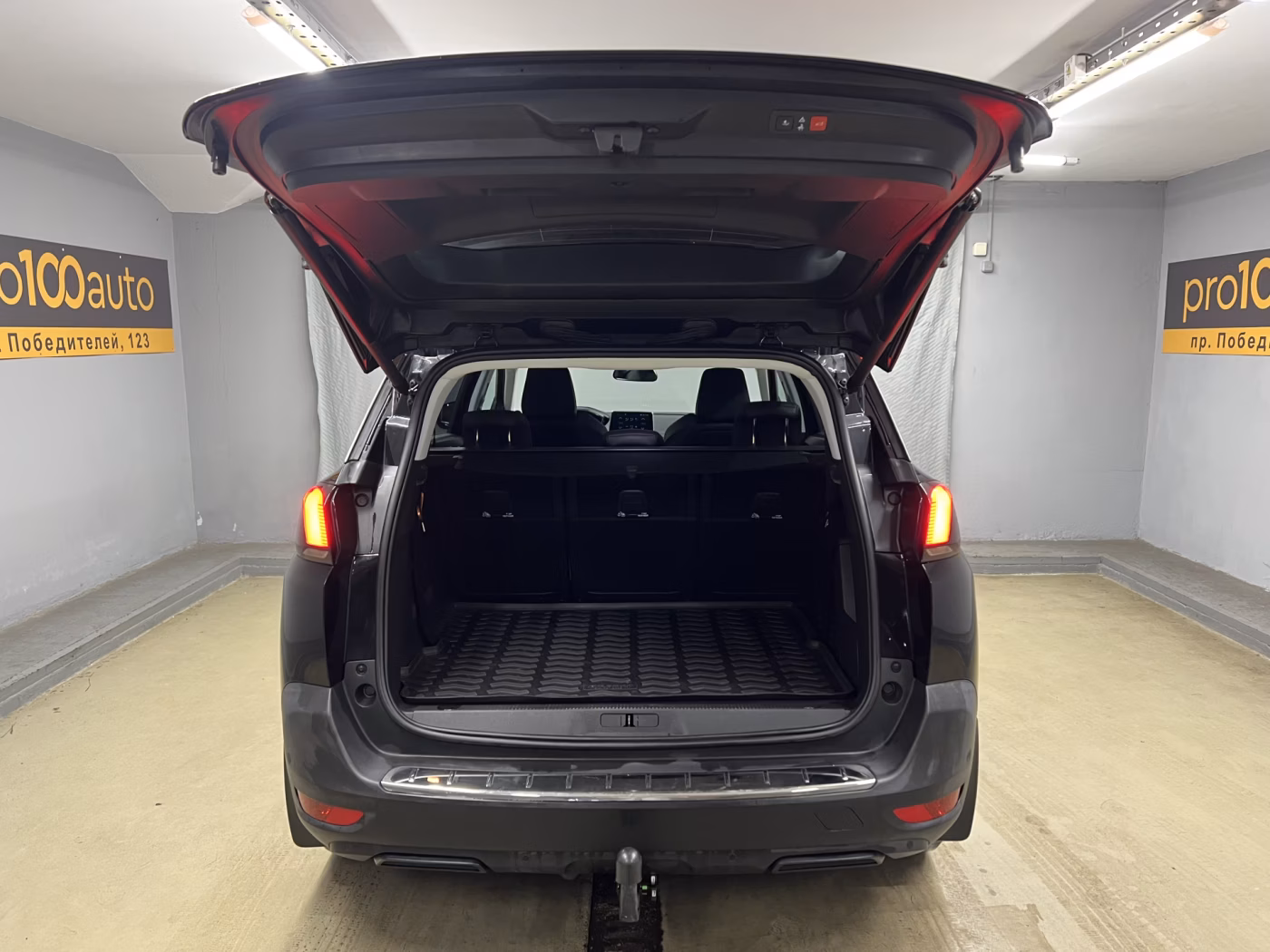 Peugeot 5008 фото 19