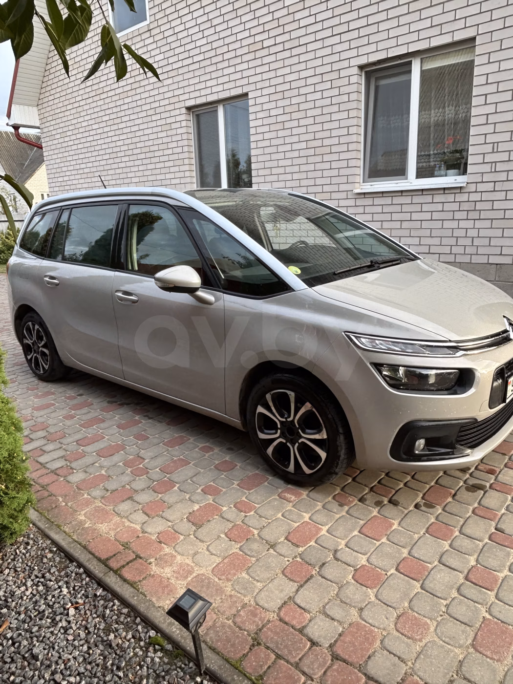 Citroen C4 Spacetourer фото 3
