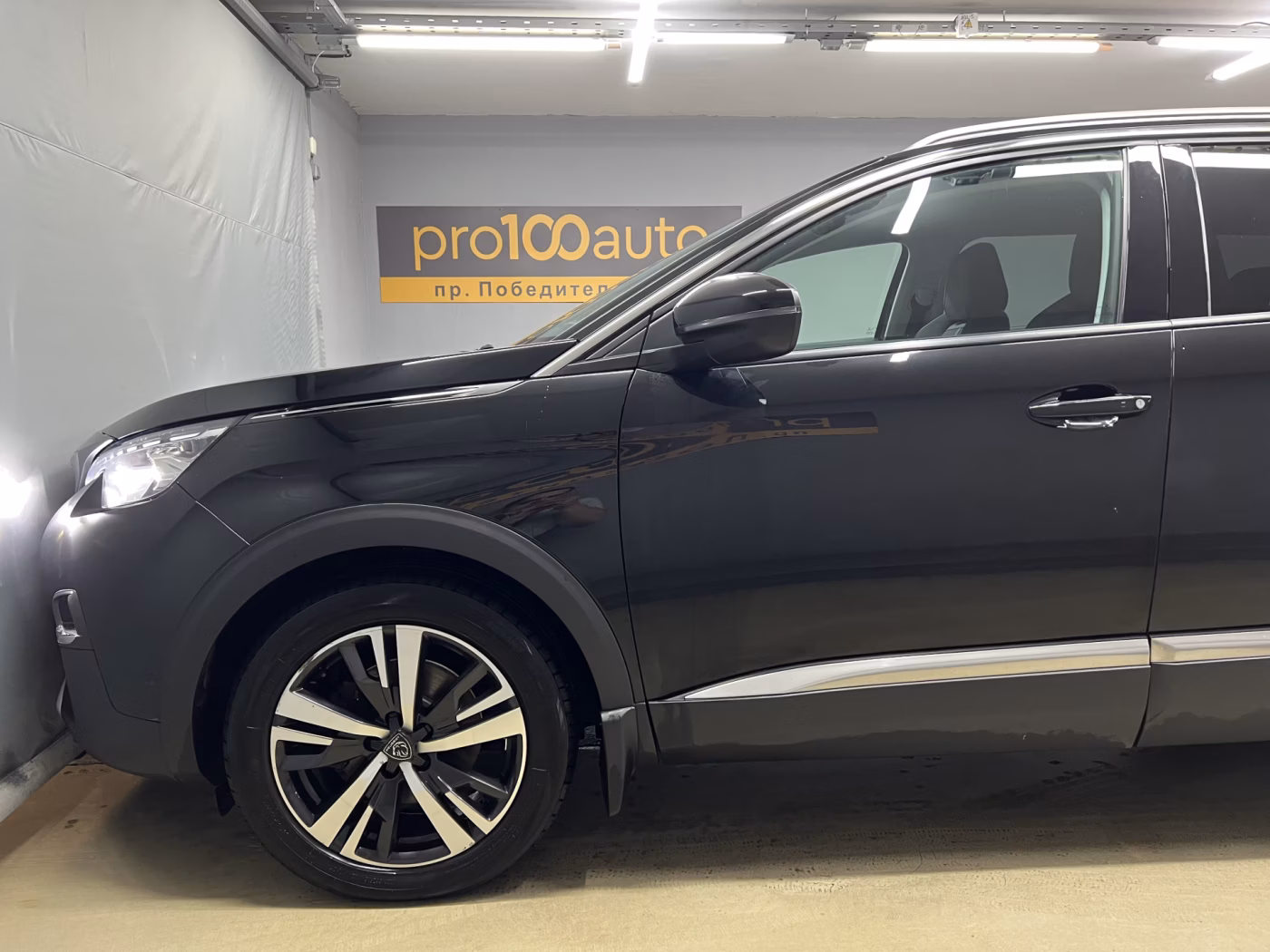 Peugeot 5008 фото 7