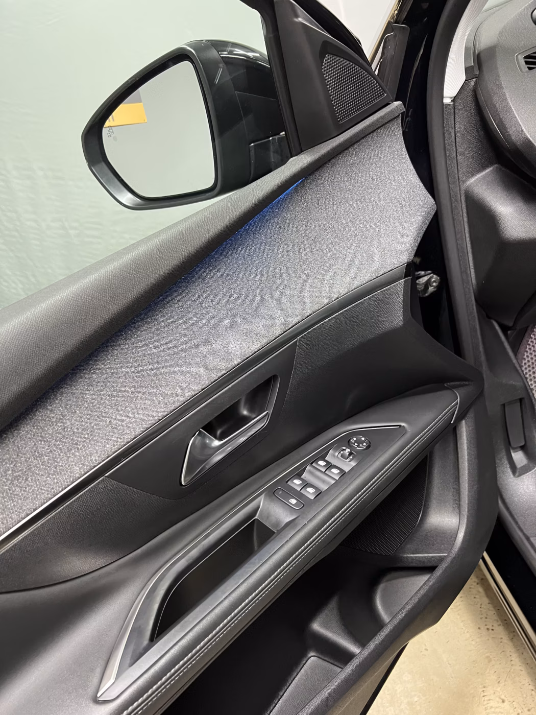Peugeot 5008 фото 12
