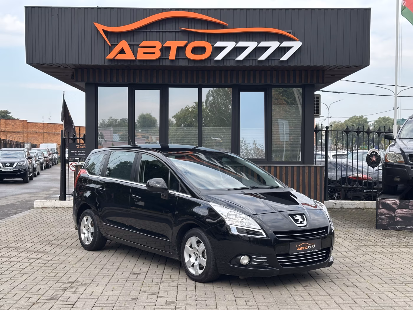 Peugeot 5008