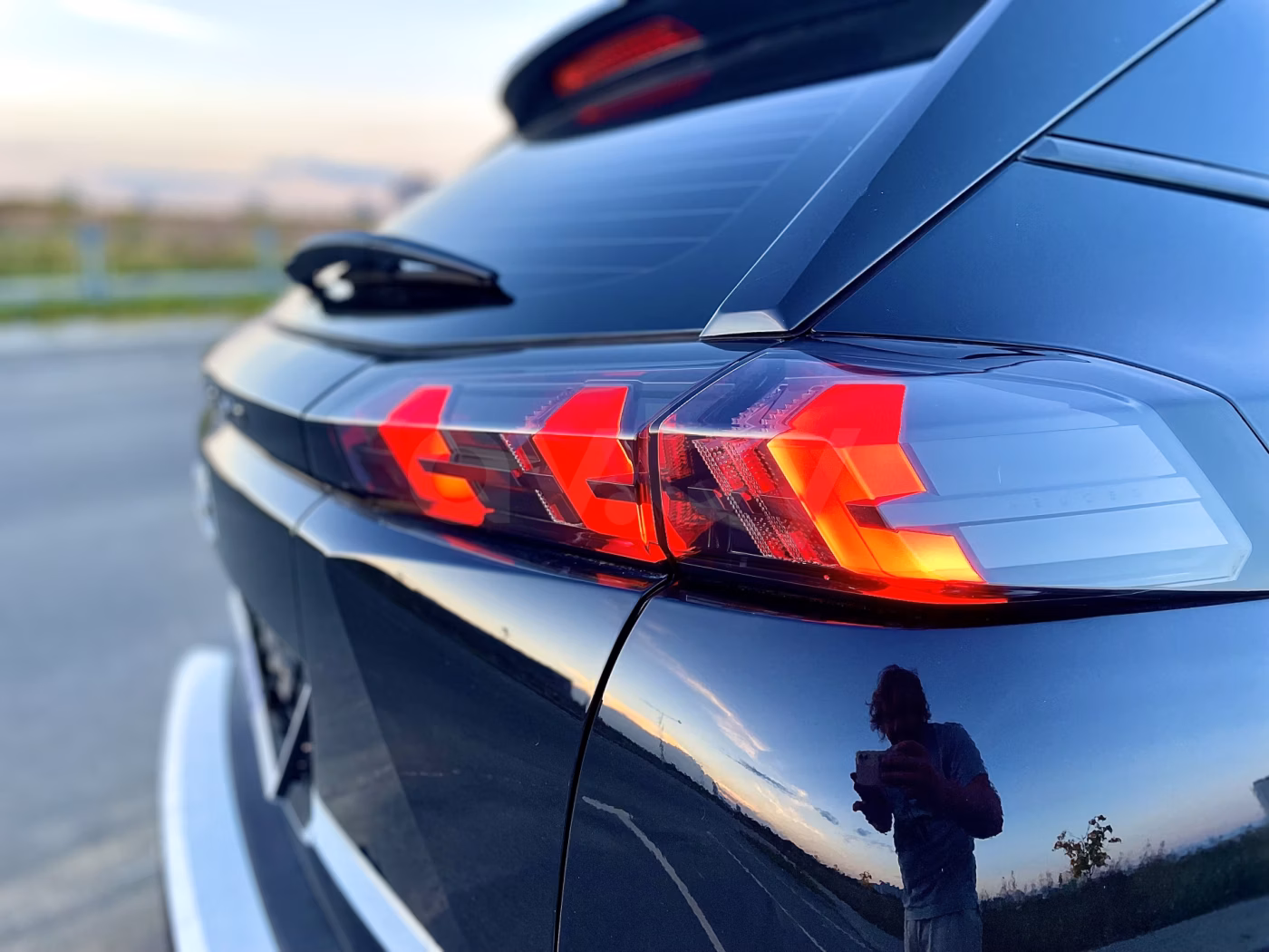 Peugeot 2008 фото 8