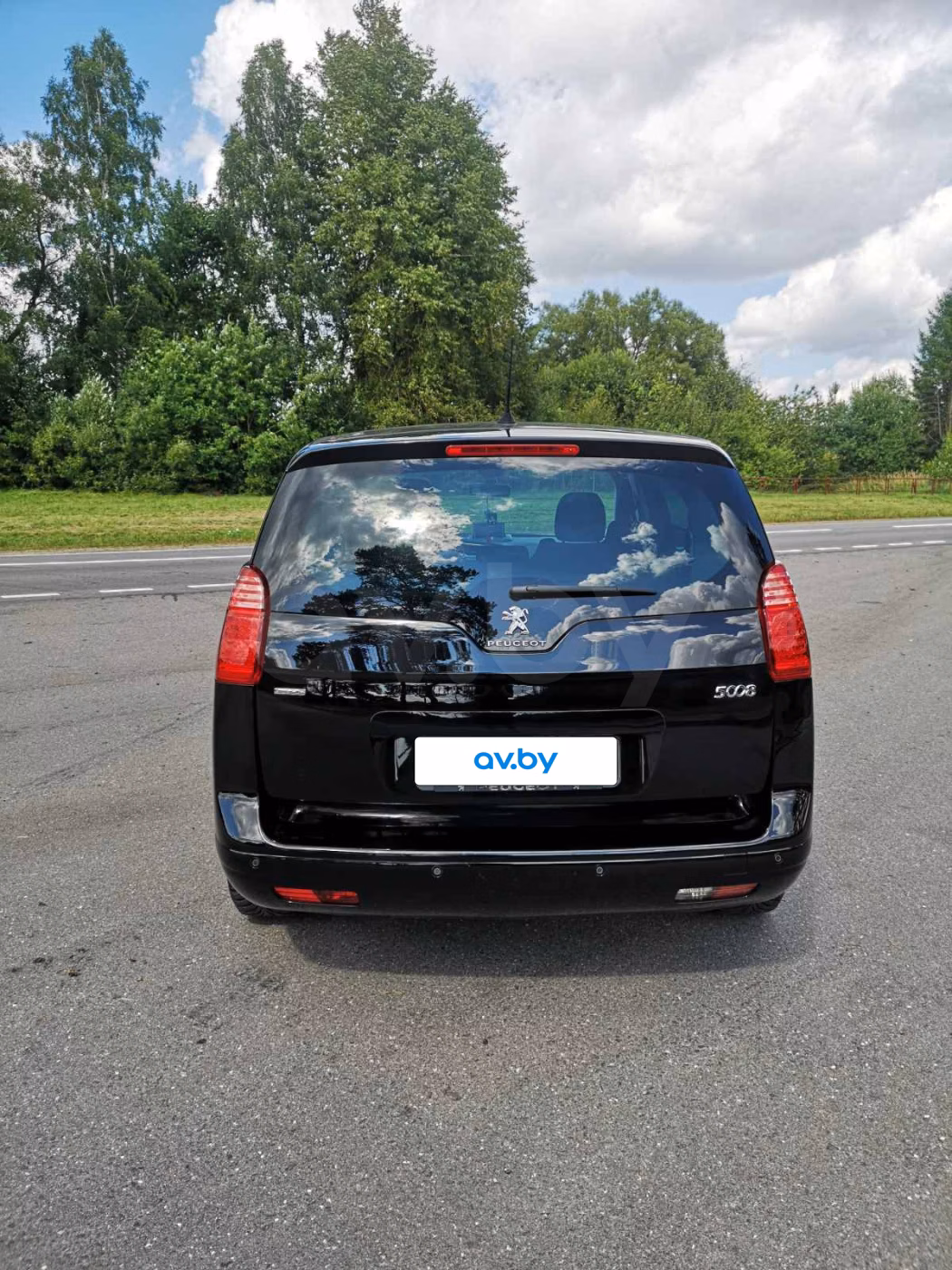 Peugeot 5008 фото 2