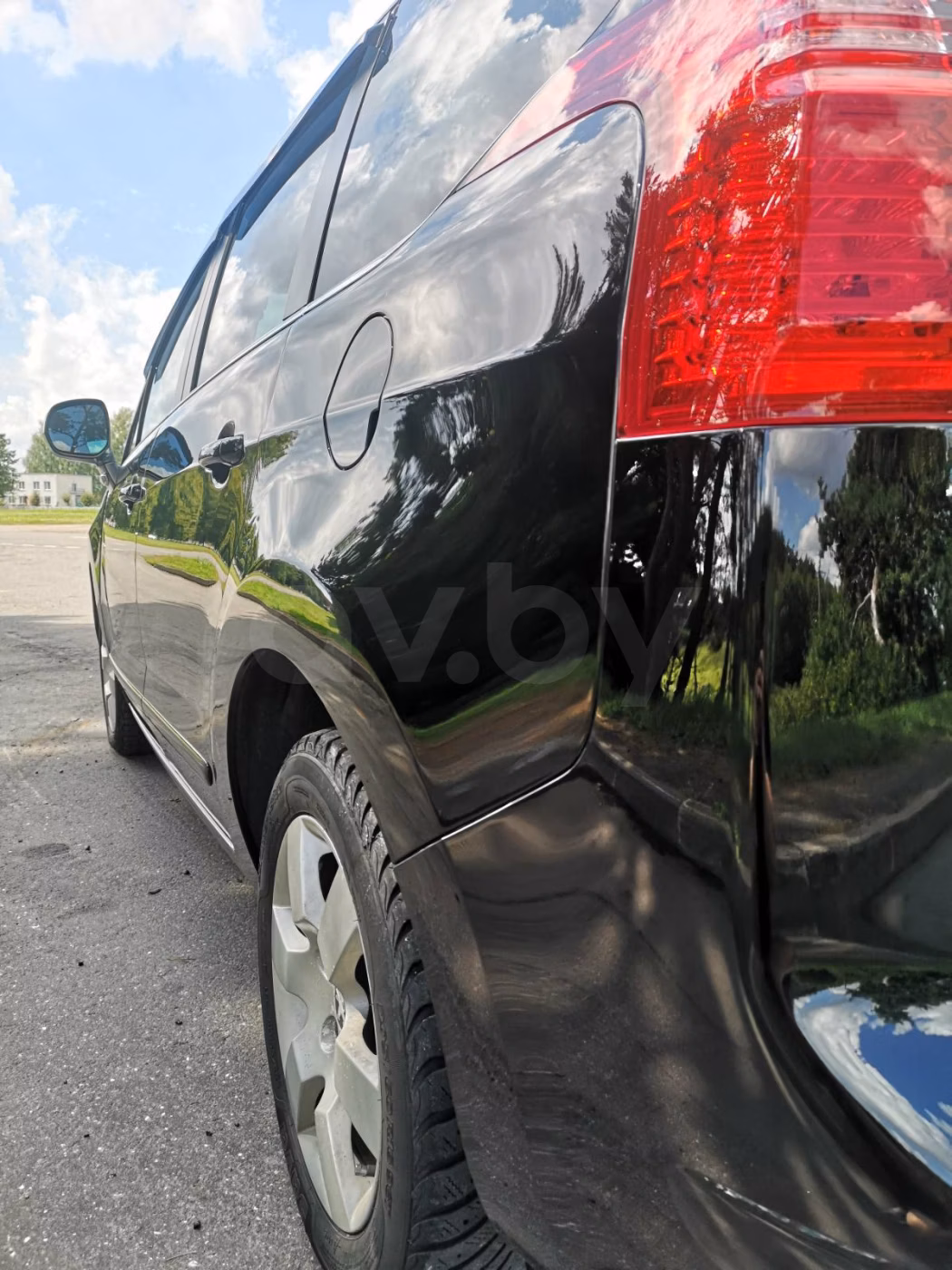 Peugeot 5008 фото 5
