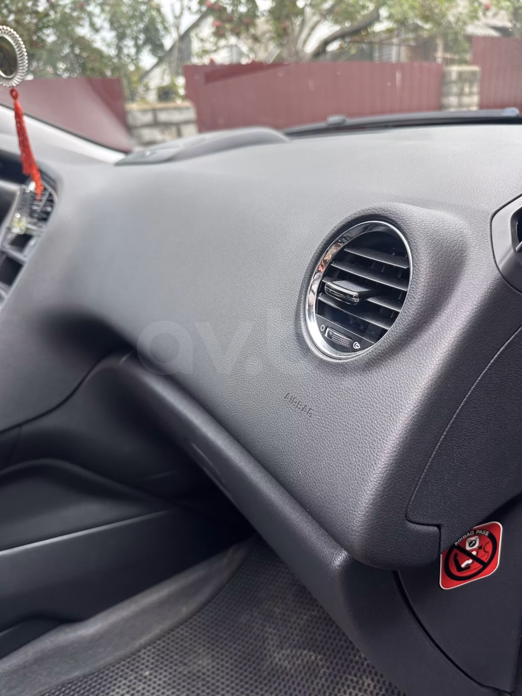 Peugeot 5008 фото 9