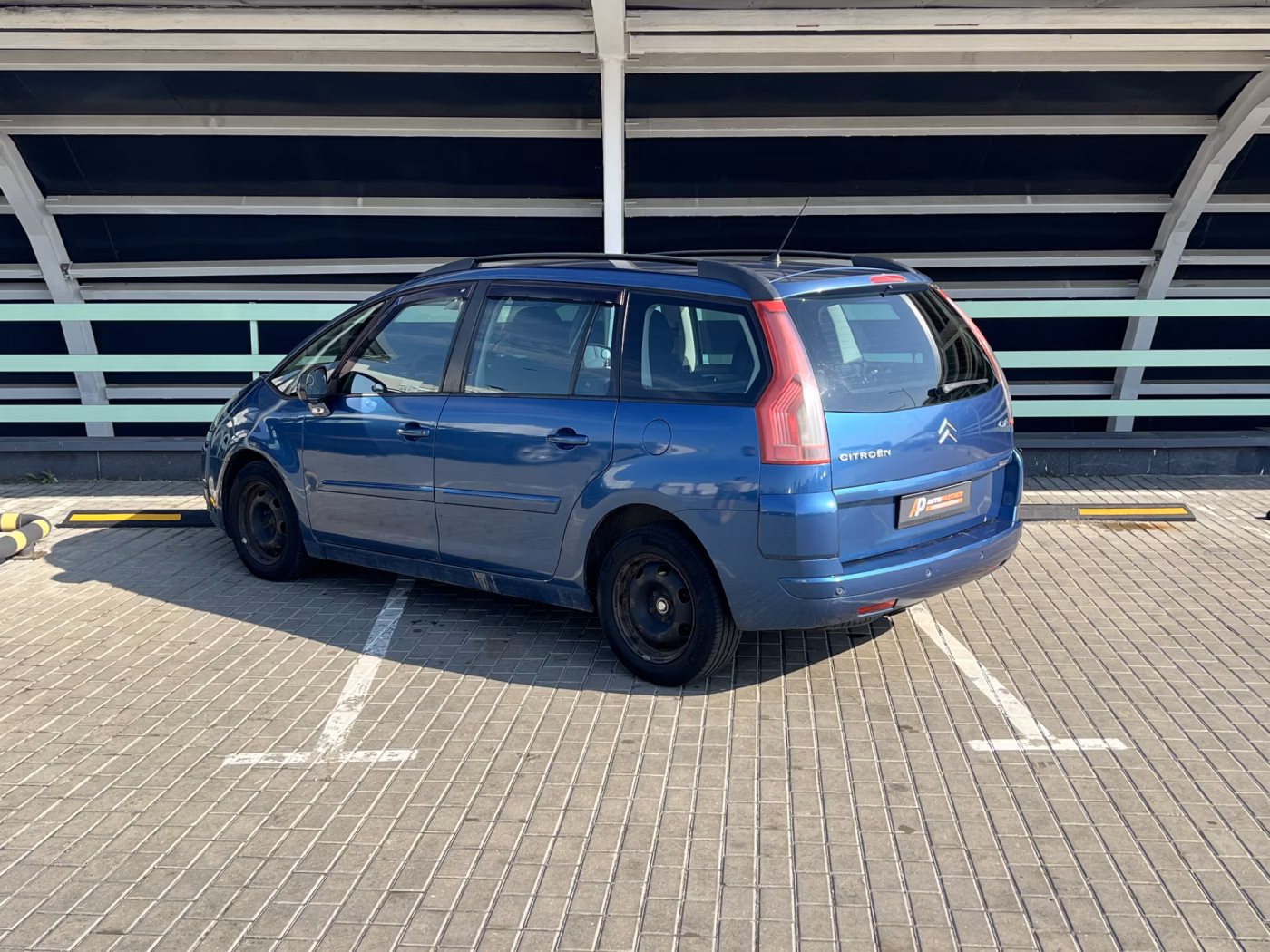 Citroen C4 Picasso фото 6