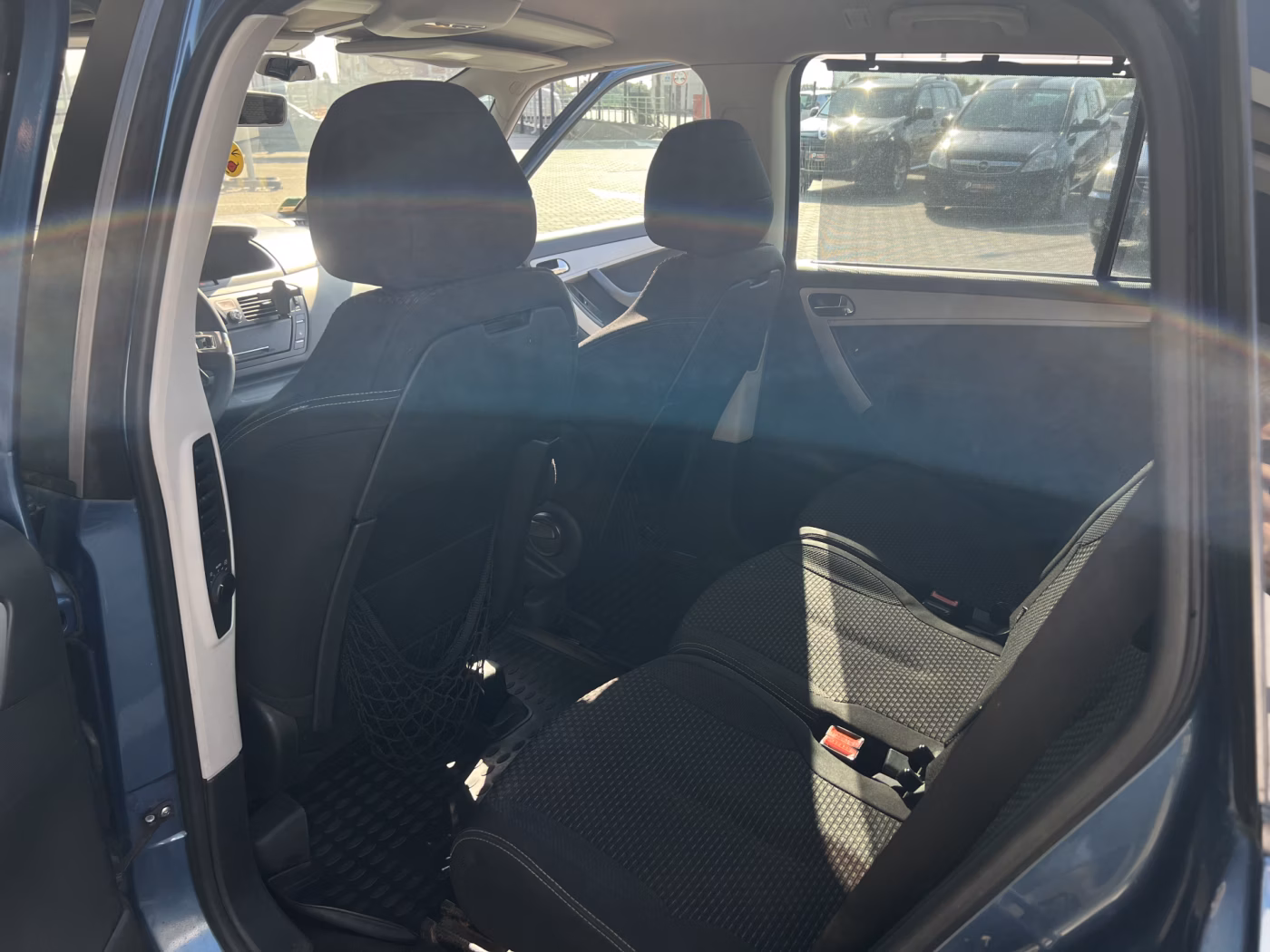 Citroen C4 Picasso фото 12